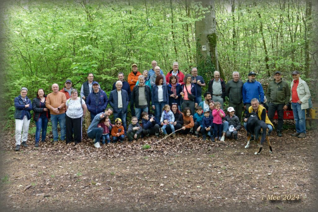 Foto de groupe 1er mai en 2024